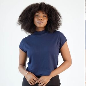 Boxy Mock Neck Brami with 2 sets of pads nwot